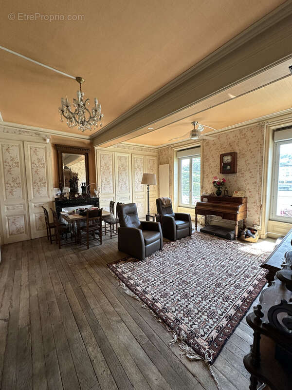 Autre à SAINTE-COLOMBE