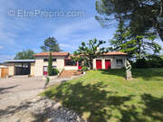 Maison à SAINT-EUTROPE-DE-BORN