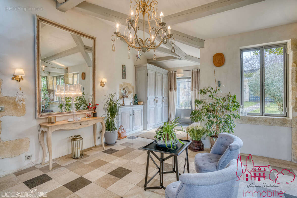 Maison à SAINTE-ALVERE