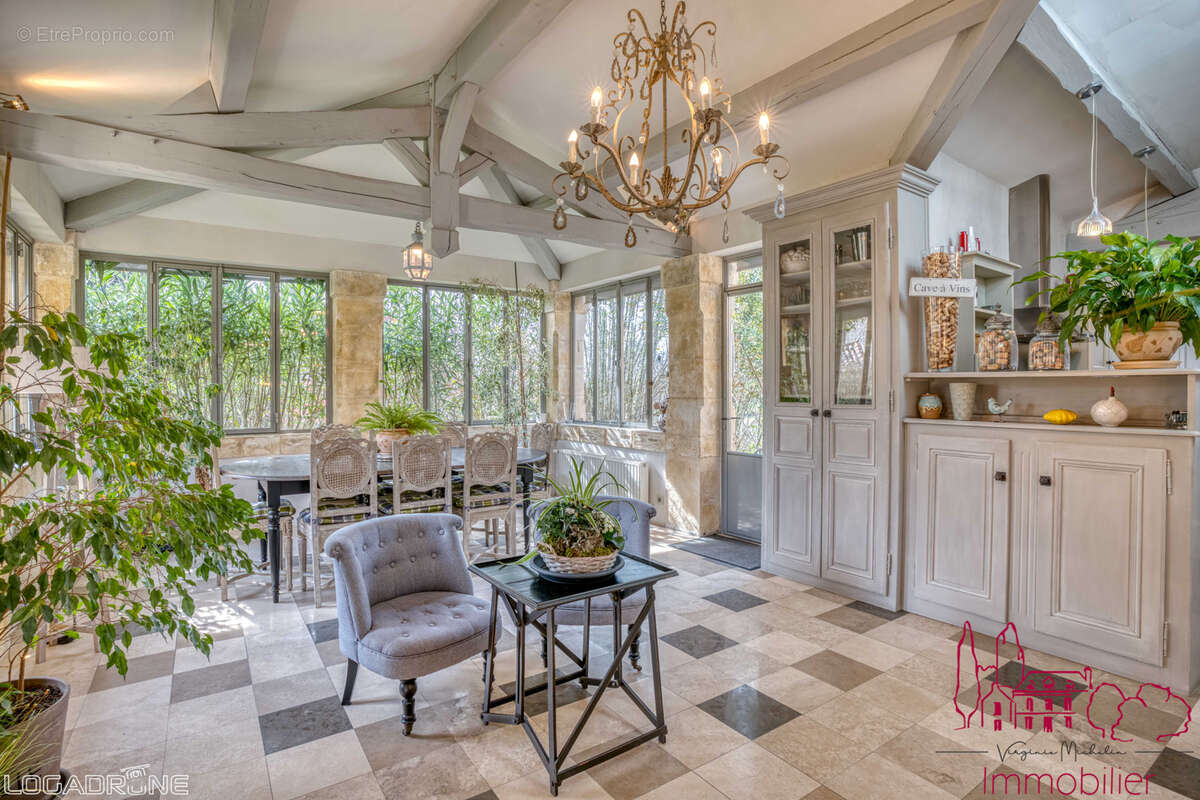 Maison à SAINTE-ALVERE