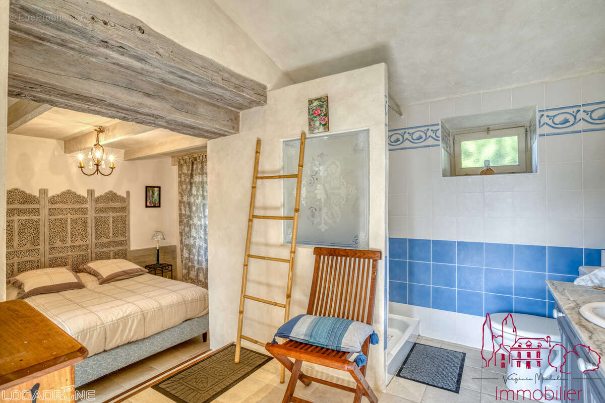 Maison à SAINTE-ALVERE