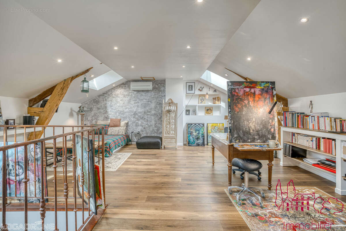 Maison à SAINTE-ALVERE