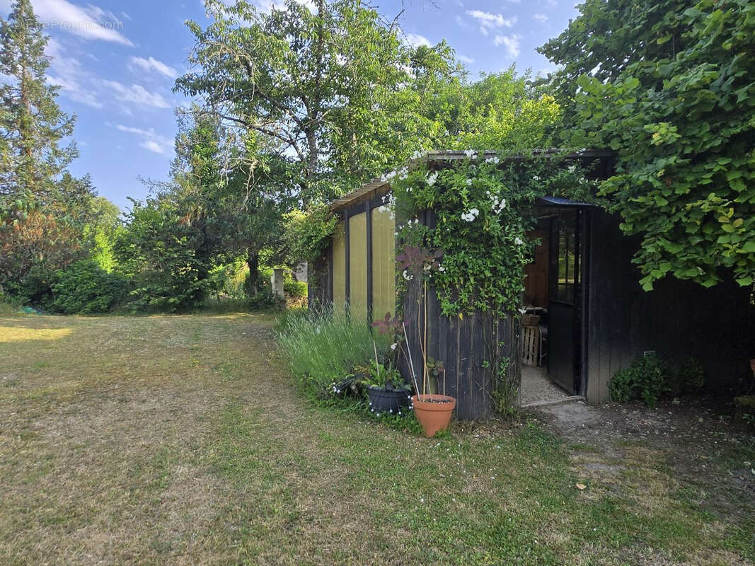 Maison à SAINTE-ALVERE