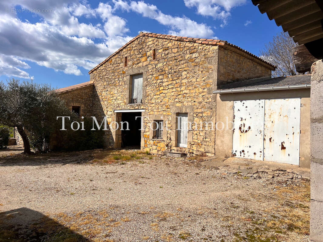 Maison à SAINT-JEAN-DE-CRIEULON