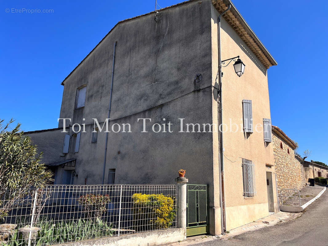 Maison à SAINT-JEAN-DE-CRIEULON