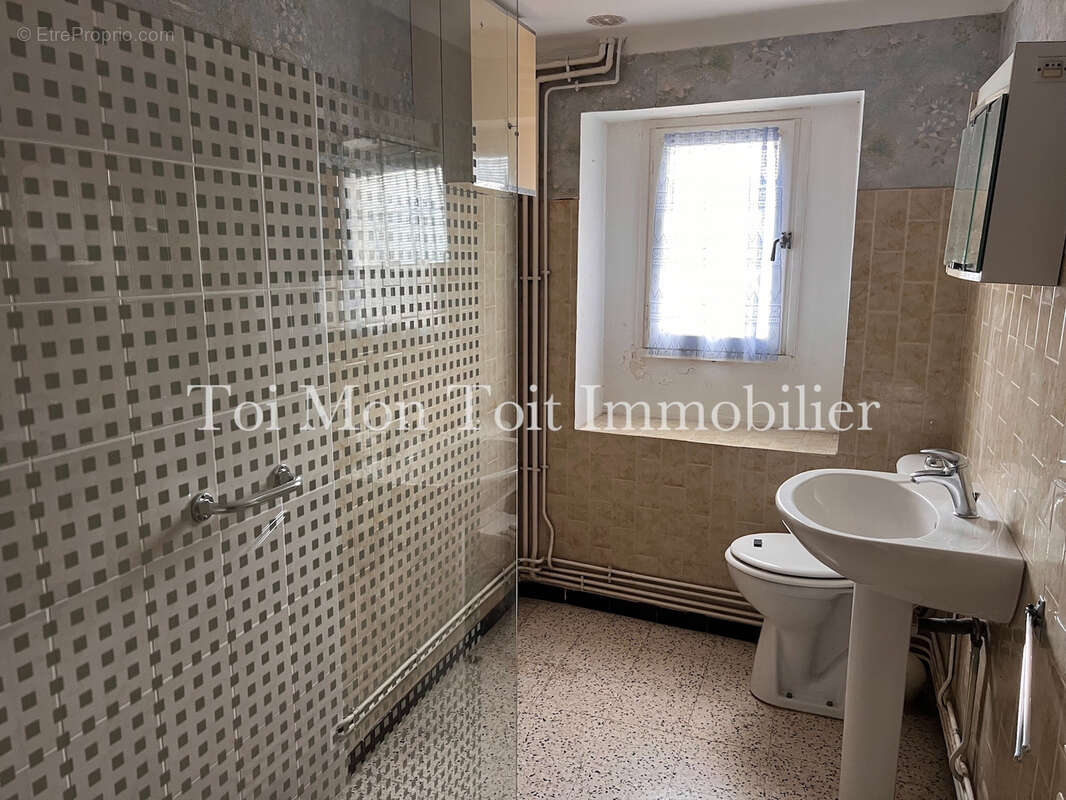 Maison à SAINT-JEAN-DE-CRIEULON