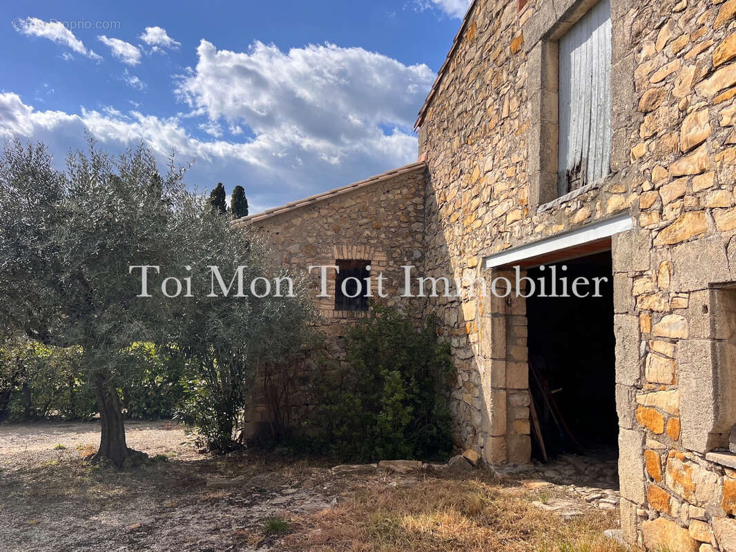 Maison à SAINT-JEAN-DE-CRIEULON