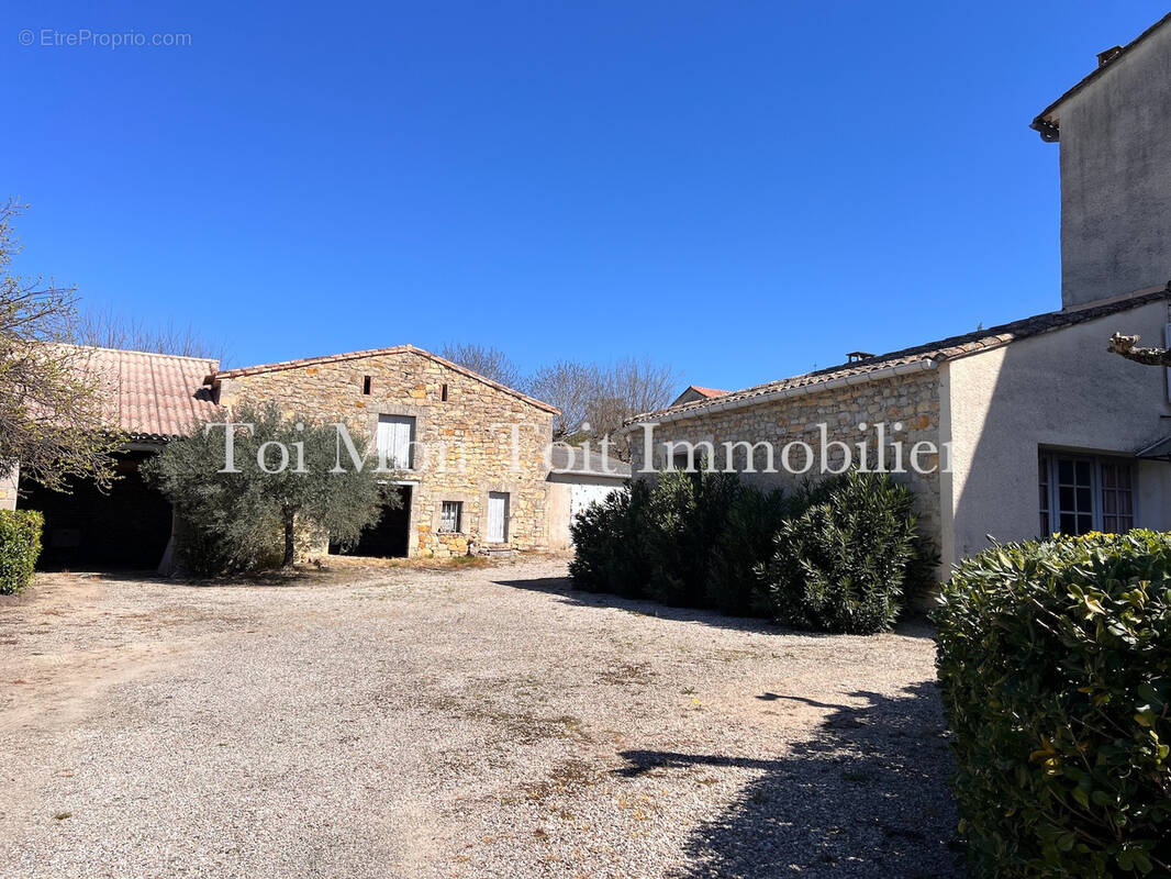 Maison à SAINT-JEAN-DE-CRIEULON