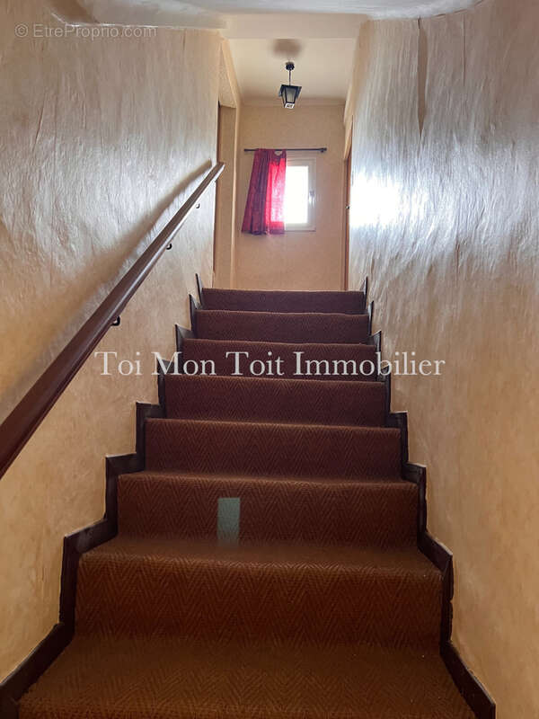 Maison à SAINT-JEAN-DE-CRIEULON