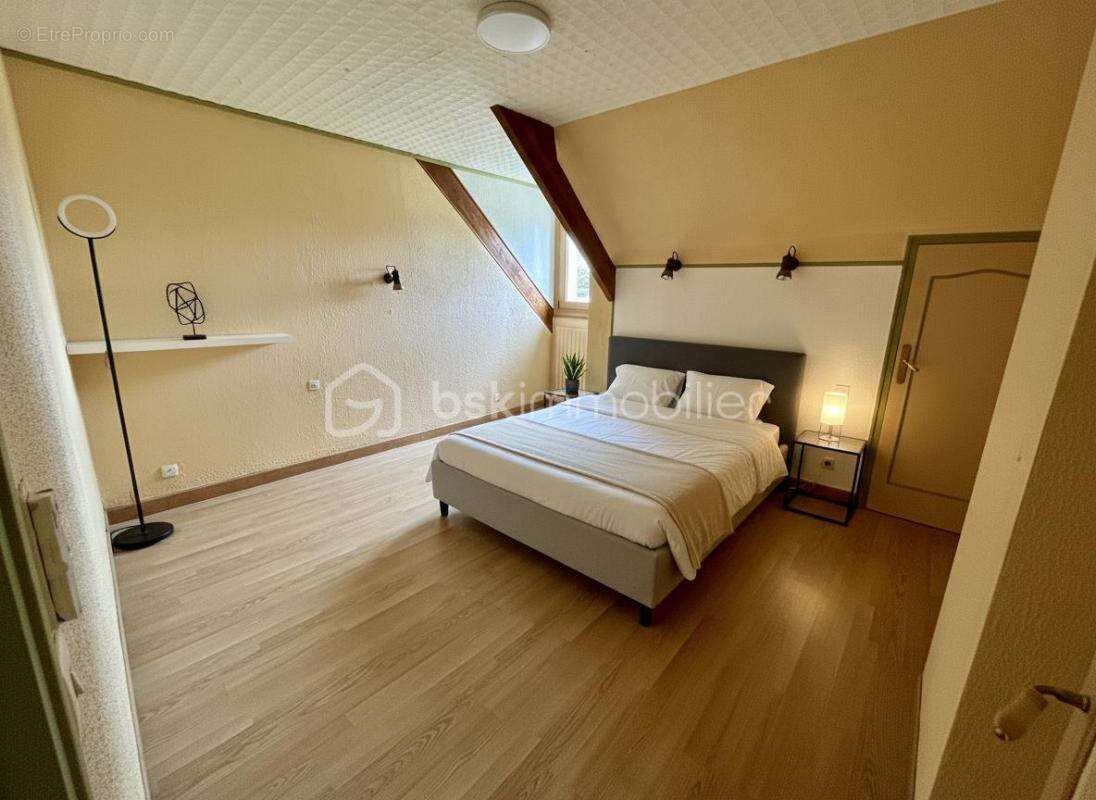 Maison à MORET-SUR-LOING