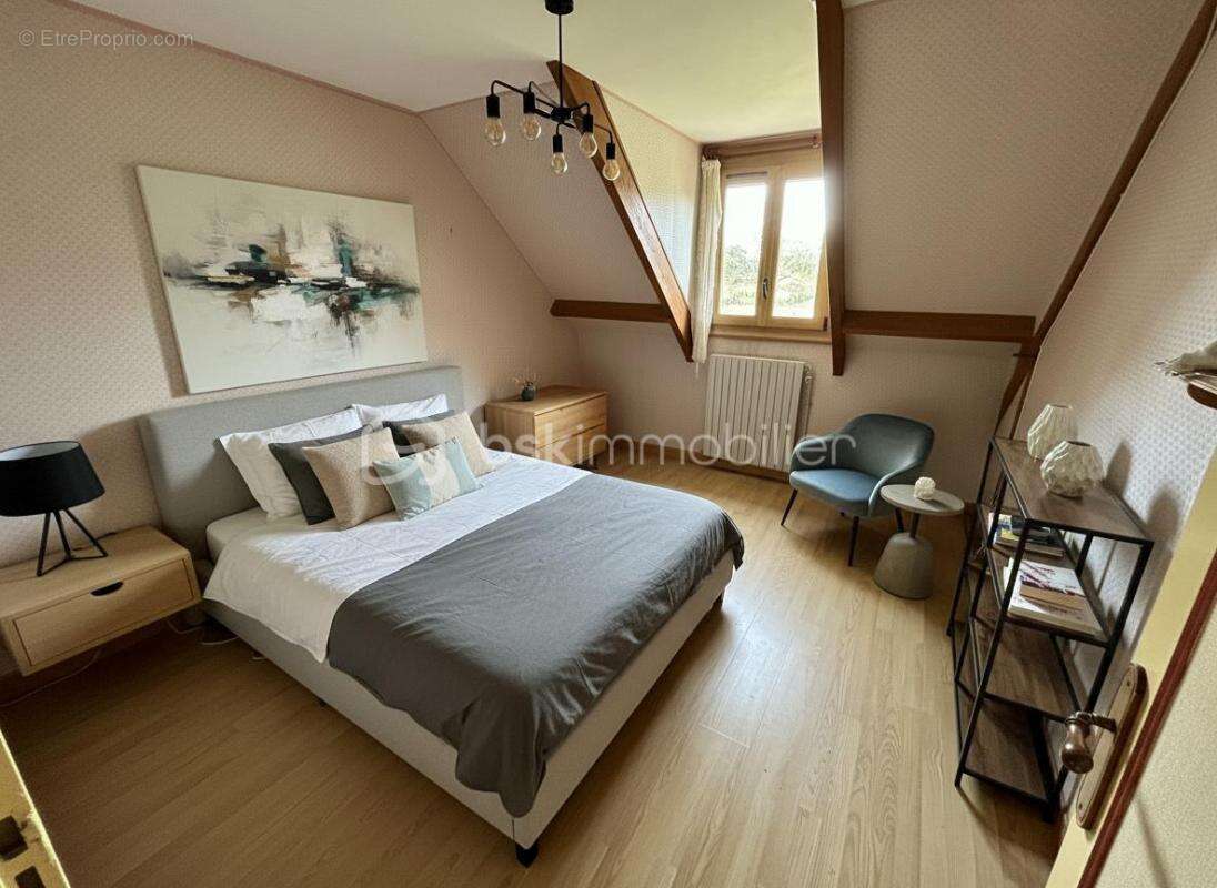 Maison à MORET-SUR-LOING