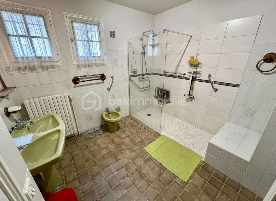 Maison à MORET-SUR-LOING