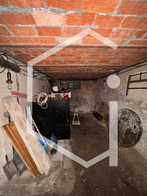 Maison à COSNE-COURS-SUR-LOIRE