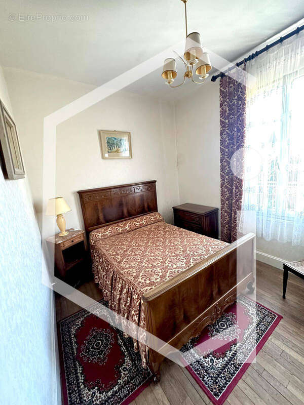 Maison à COSNE-COURS-SUR-LOIRE