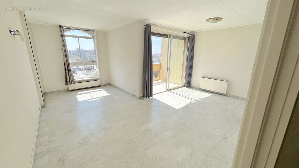 Appartement à CANDILLARGUES