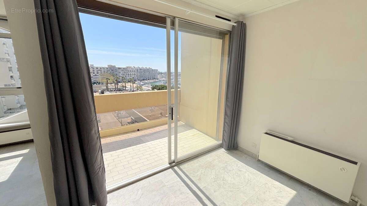 Appartement à CANDILLARGUES