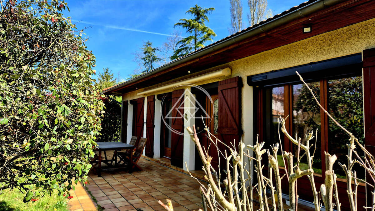 Maison à COUR-ET-BUIS