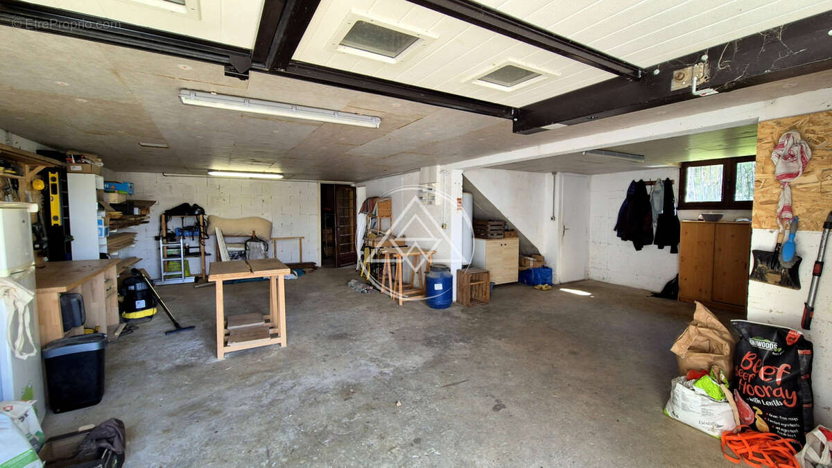 Maison à COUR-ET-BUIS