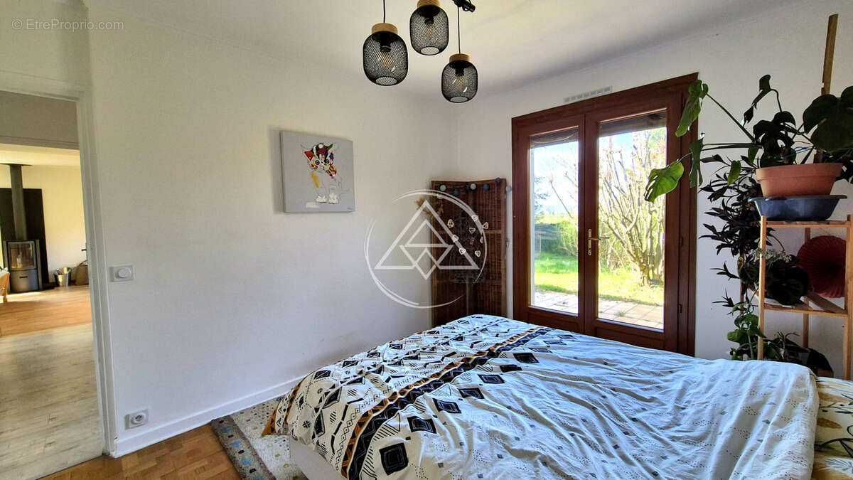 Maison à COUR-ET-BUIS