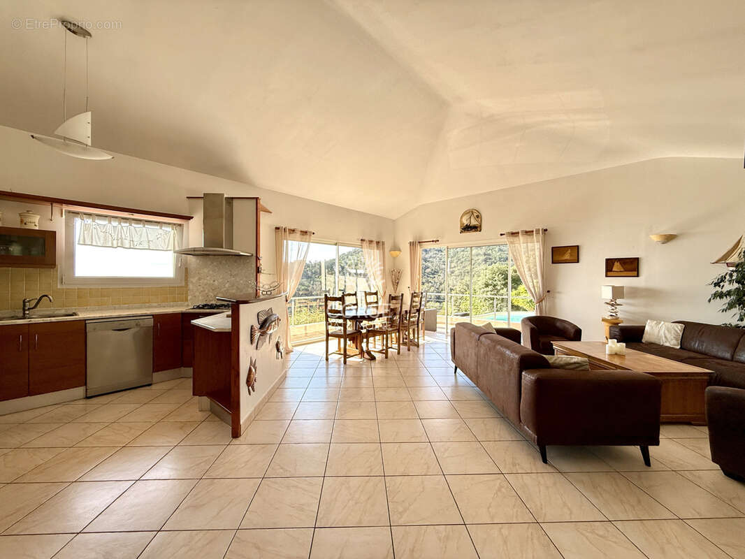 Maison à SARI-SOLENZARA