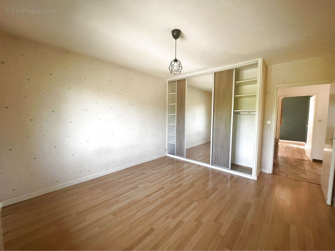 Maison à SAINT-MARTIN-D&#039;URIAGE