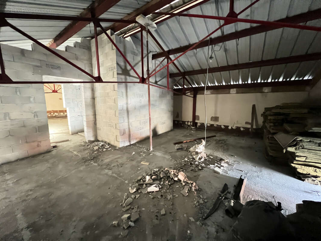 Commerce à SAINT-MAUR-DES-FOSSES