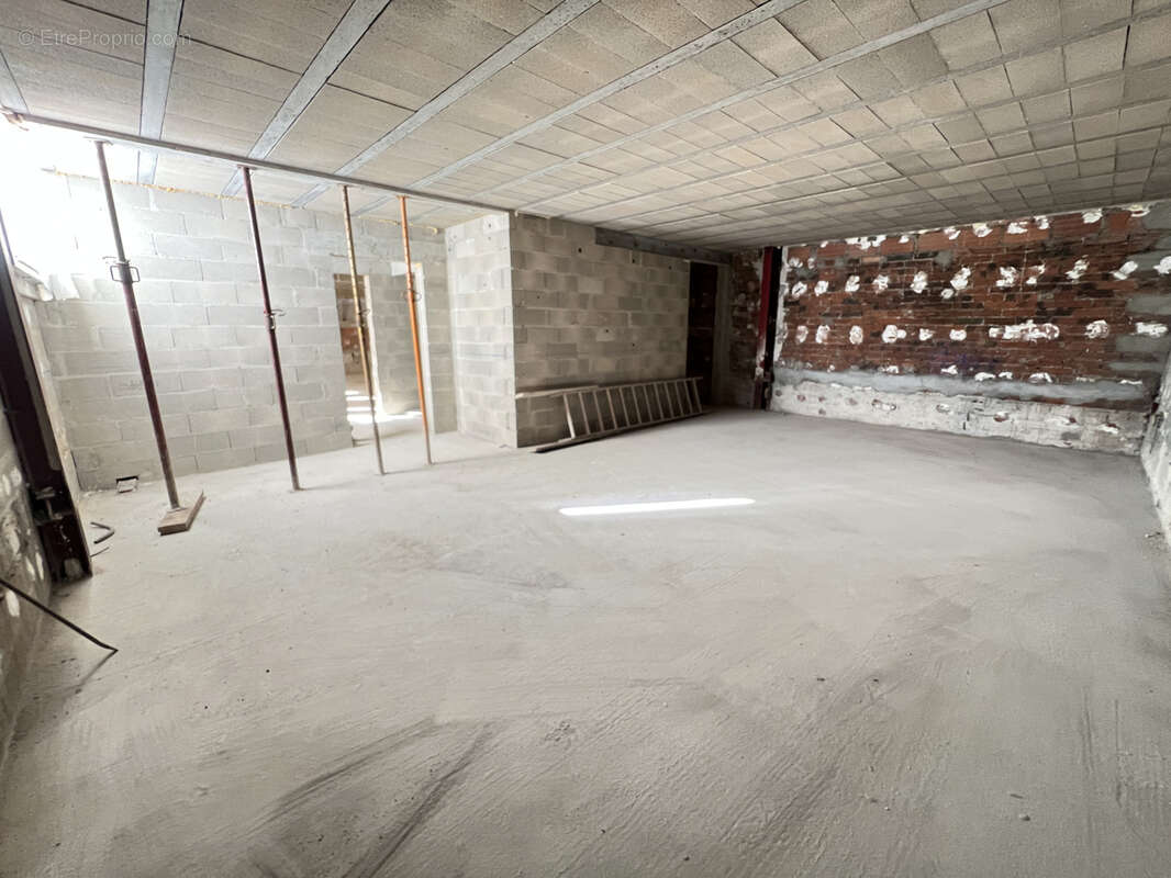 Commerce à SAINT-MAUR-DES-FOSSES