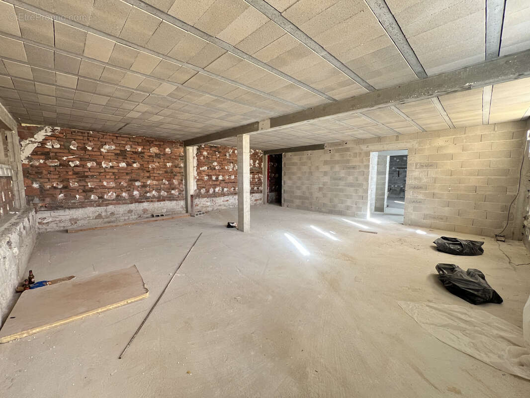 Commerce à SAINT-MAUR-DES-FOSSES