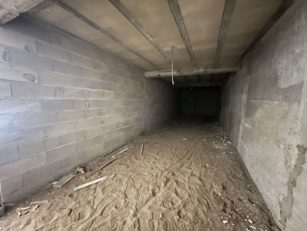 Commerce à SAINT-MAUR-DES-FOSSES