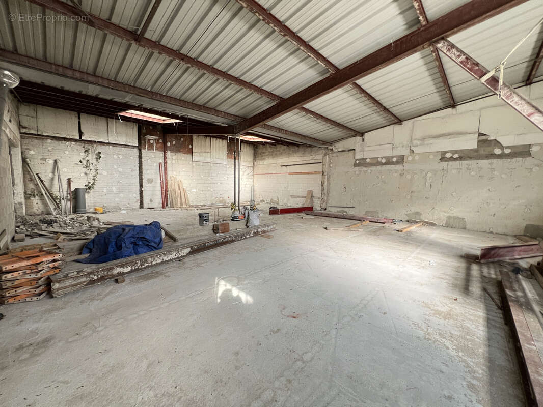 Commerce à SAINT-MAUR-DES-FOSSES