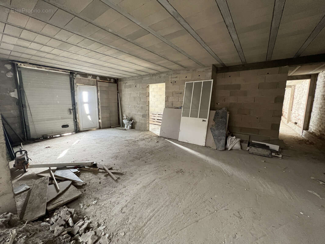 Commerce à SAINT-MAUR-DES-FOSSES