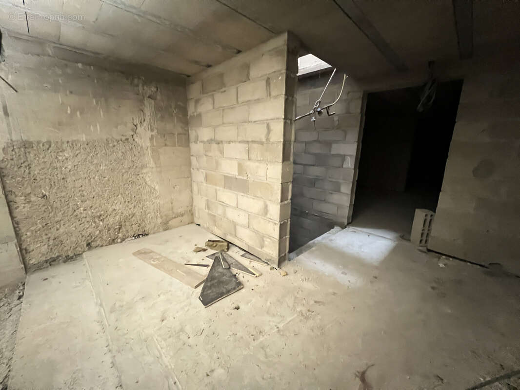 Commerce à SAINT-MAUR-DES-FOSSES