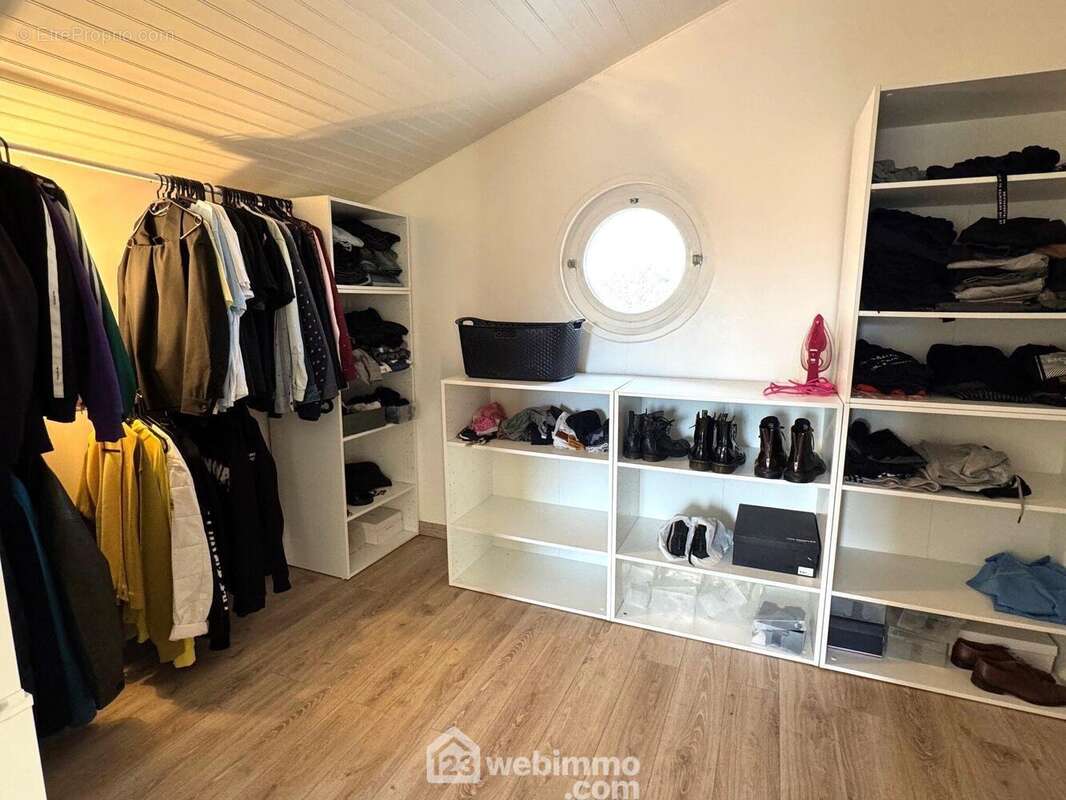 ...avec dressing - Maison à BONDOUFLE