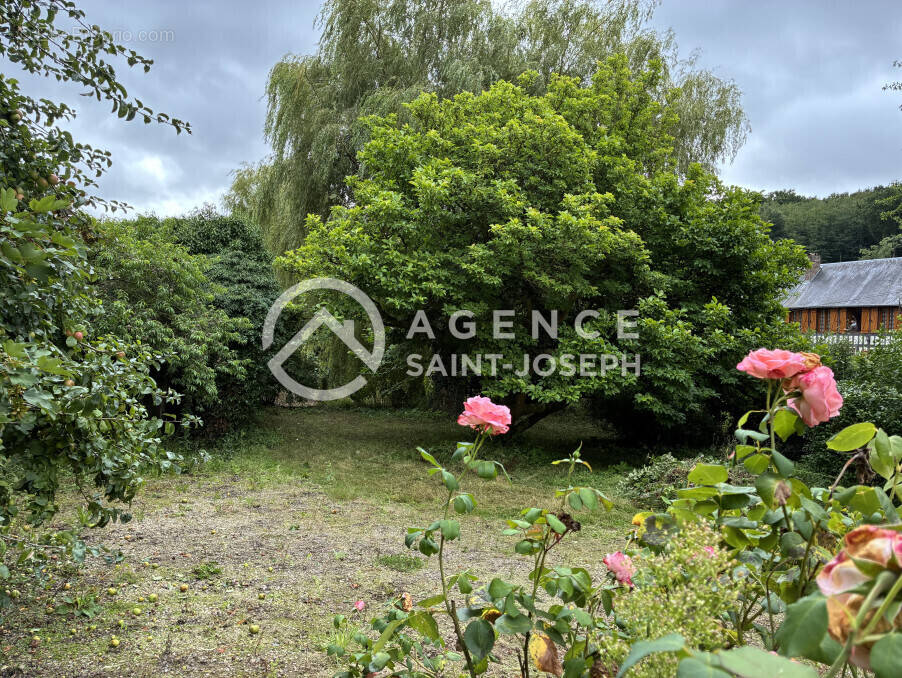 Terrain à HERICOURT-EN-CAUX