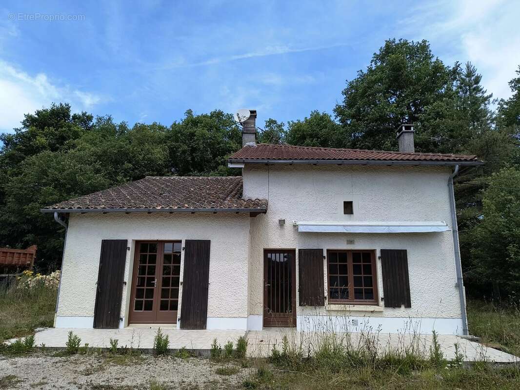 Maison à SAINT-LAURENT-DE-CERIS