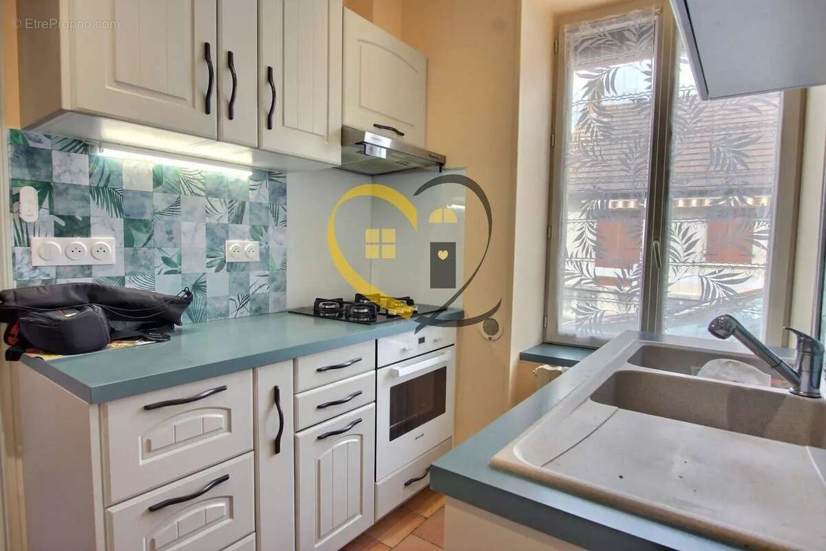 Maison à MEHUN-SUR-YEVRE