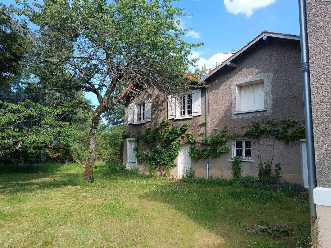 Maison à MONTMORILLON