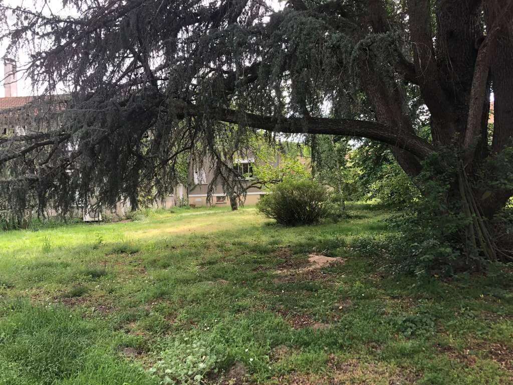 Maison à MONTMORILLON