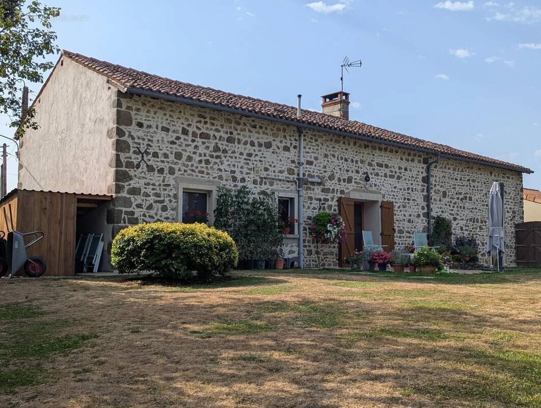 Maison à LATHUS-SAINT-REMY