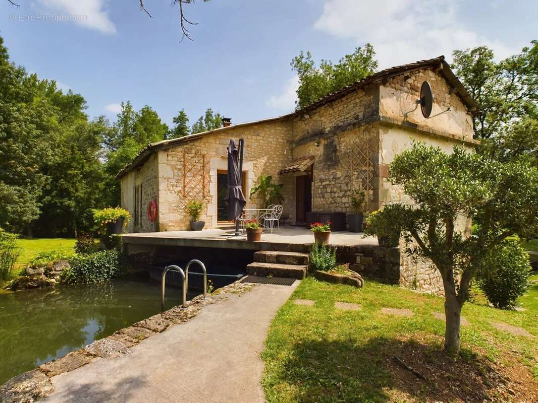 Maison à CORDES-SUR-CIEL