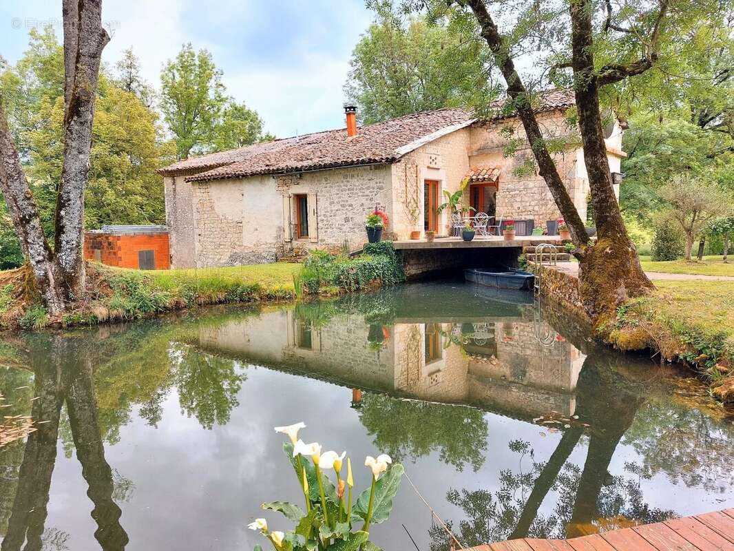 Maison à CORDES-SUR-CIEL