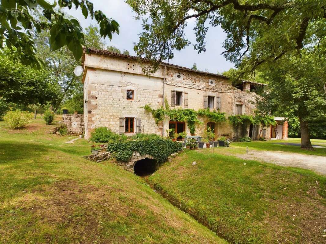 Maison à CORDES-SUR-CIEL