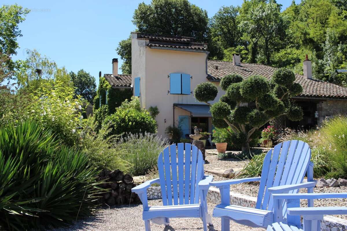 Maison à CASTELNAU-DE-MONTMIRAL