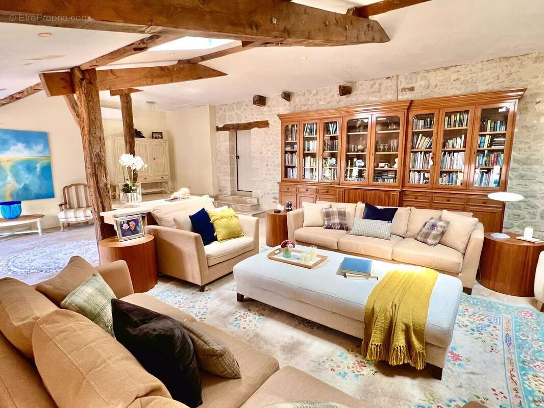 Maison à MONFLANQUIN