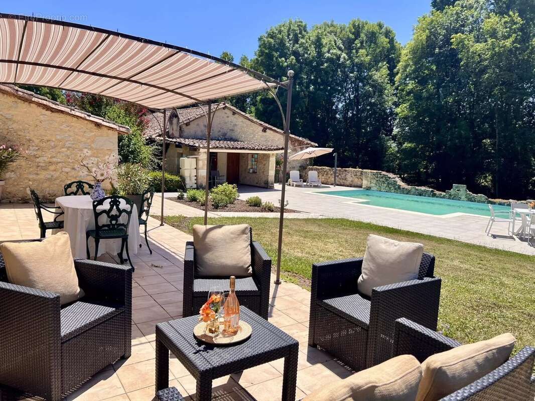 Maison à MONFLANQUIN