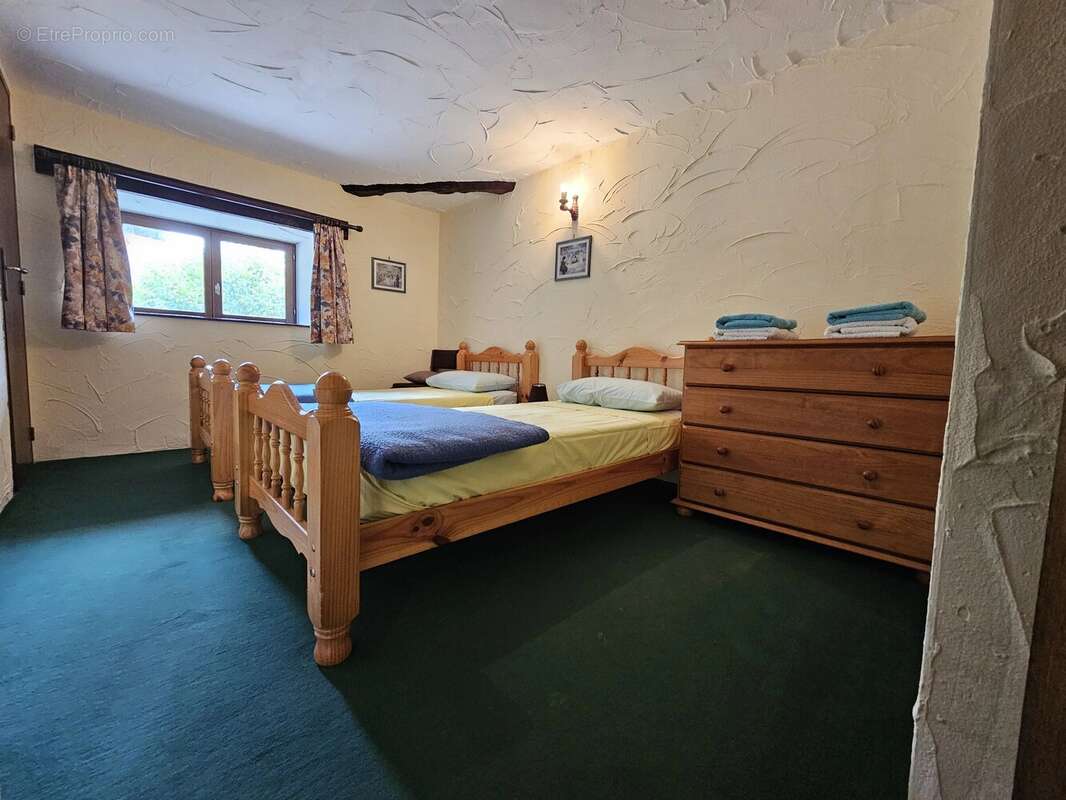 Maison à PRESSIGNAC