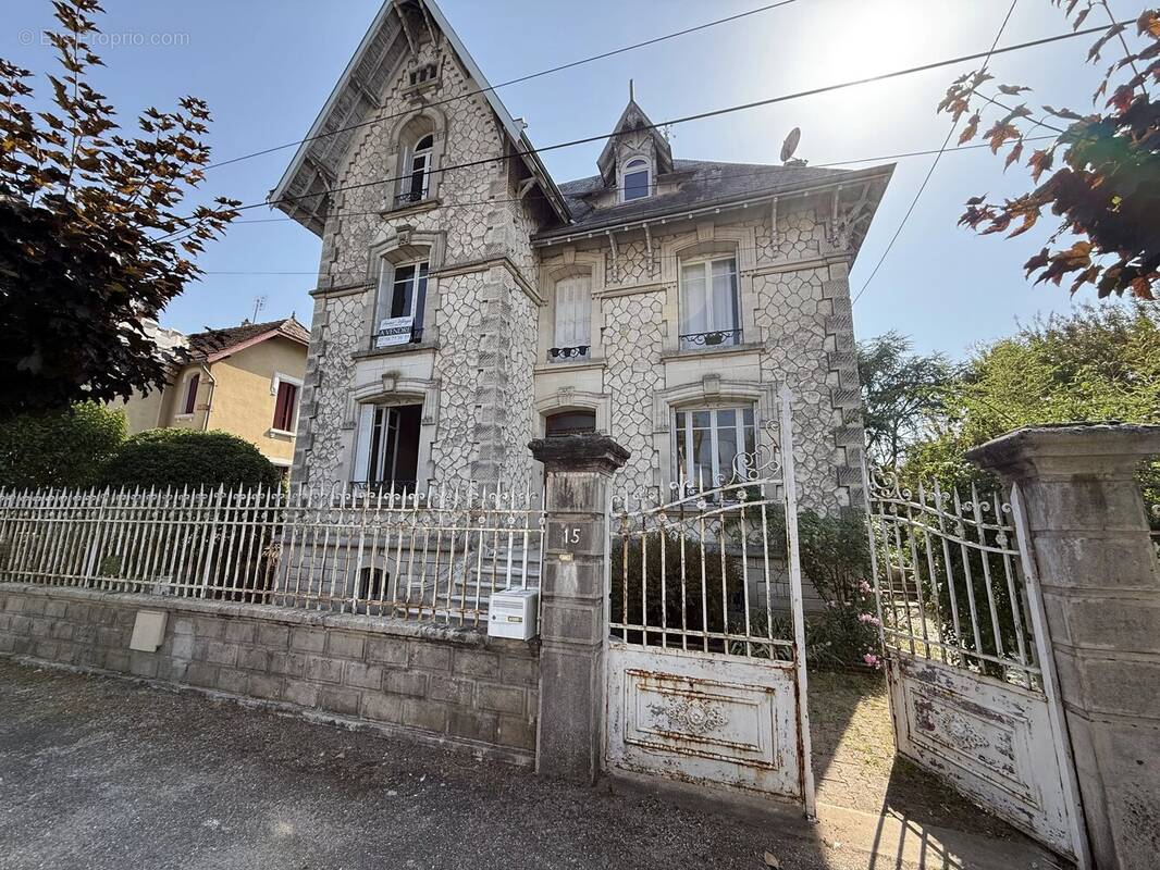 Maison à SAINTE-FOY-LA-GRANDE