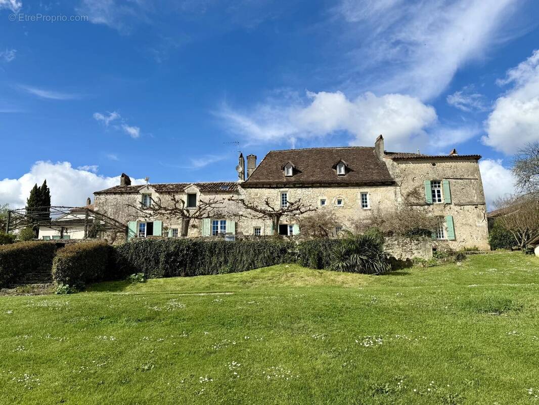 Maison à SAINT-ANTOINE-DE-BREUILH