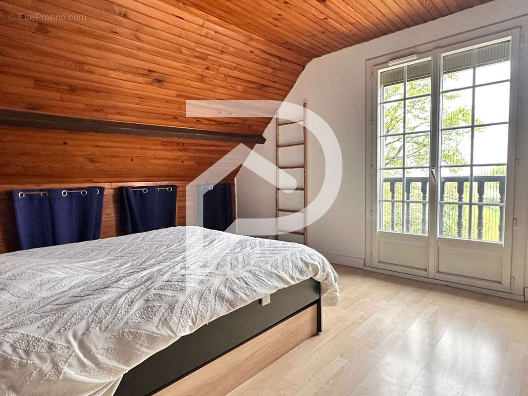 Maison à OLORON-SAINTE-MARIE