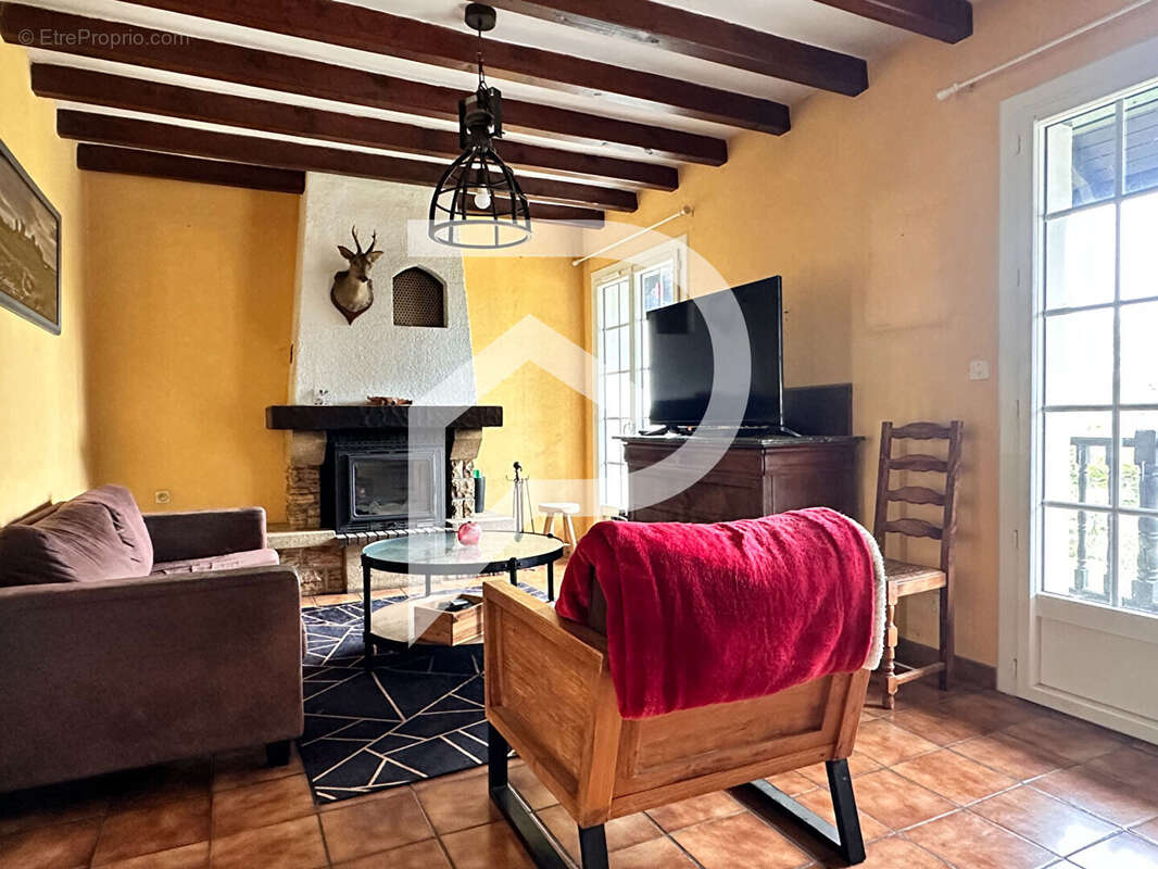 Maison à OLORON-SAINTE-MARIE